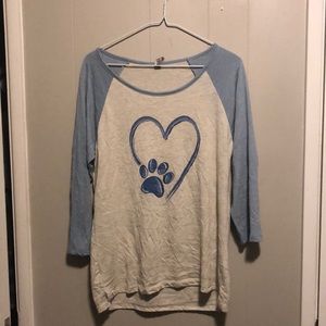 Cute 3/4 Length Paw Print Heart Shirt